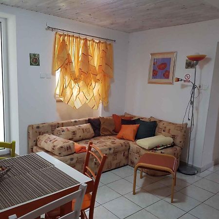 Dobrinj Apartment 2 Экстерьер фото